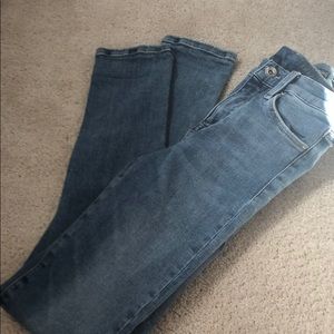 H&M light blue skinny jeans
